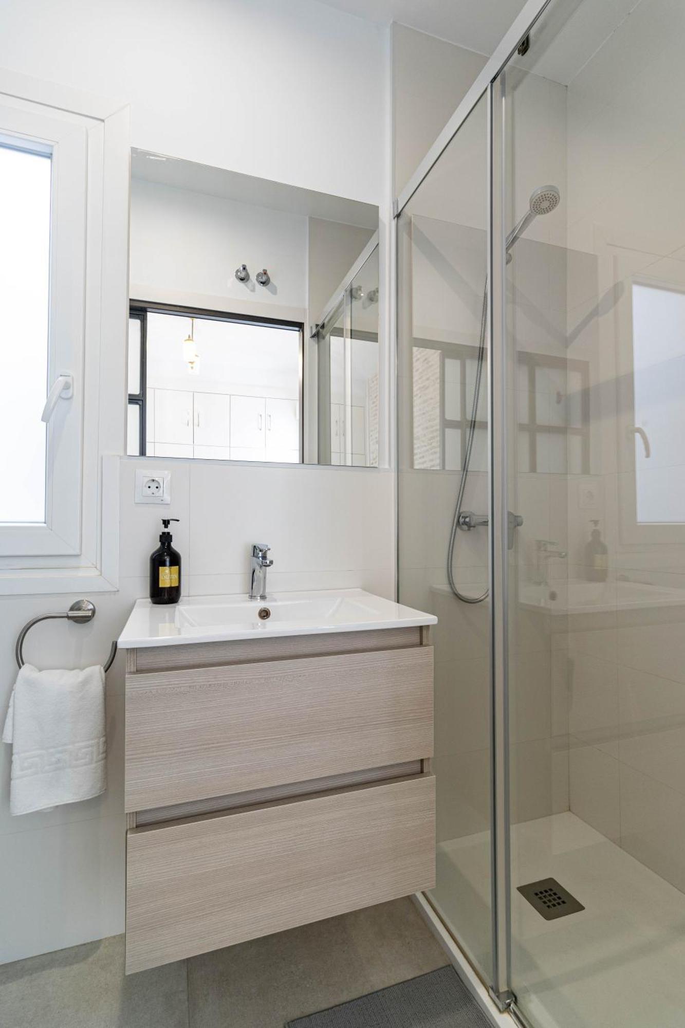 Sepulveda, Moderno Apartamento By Outin Apartment Seville Exterior photo